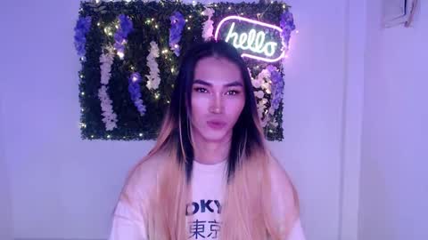 Snapshot of yoursexservice chatting on 12-04-24, 01:03    online show from 12-04-24, 01:03