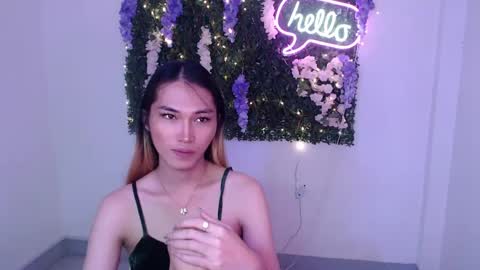 Snapshot of yoursexservice chatting on 12-20-24, 01:25    online show from 12-20-24, 01:25