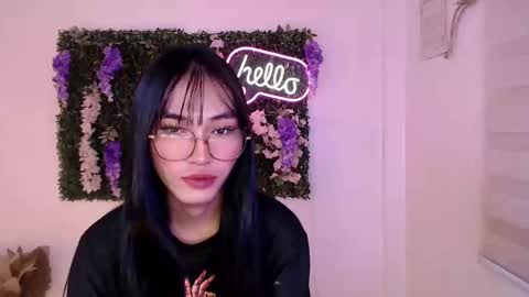 Snapshot of yoursexservice chatting on 02-19-25, 12:14    online show from 02-19-25, 12:14