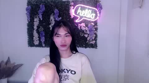 Snapshot of yoursexservice chatting on 03-04-25, 02:17    online show from 03-04-25, 02:17