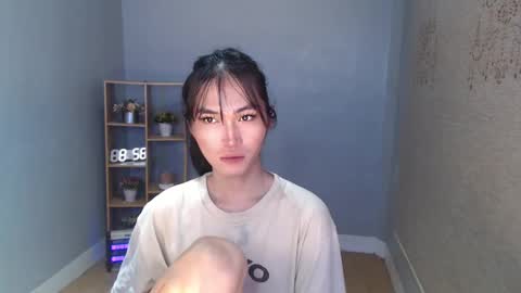 Snapshot of yoursexservice chatting on 03-05-25, 02:14    online show from 03-05-25, 02:14