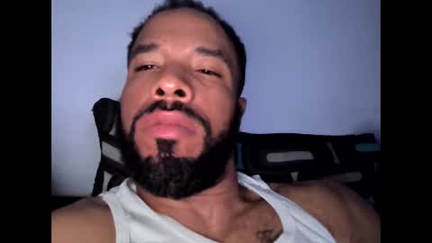 Snapshot of yoursexydaddy79 chatting on 10-19-25, 08:04 mother fucker online show from 10-19-25, 08:04