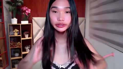 yoursluttyashxx online show from 06-09-26, 05:24
