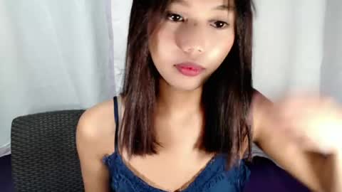 Snapshot of yoursunny_janine chatting on 07-22-26, 03:15 yoursunny_janine online show from 07-22-26, 03:15