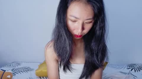 Snapshot of yoursweetestkiwi chatting on 02-23-26, 01:58 Kiwi online show from 02-23-26, 01:58