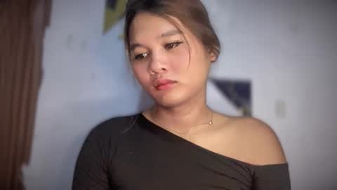yoursweetgirl_zia online show from 06-08-26, 05:41