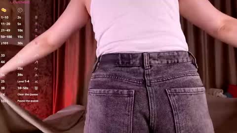 Bella online show from 04-19-26, 07:18