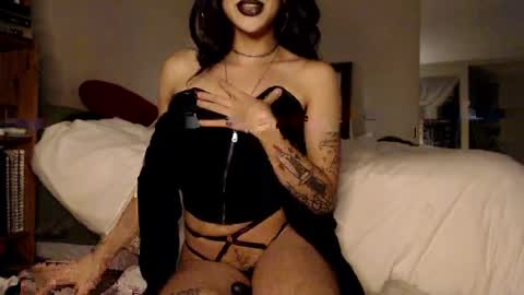 Snapshot of yourtdreamscumtru chatting on 05-12-26, 10:18 angel pvssy online show from 05-12-26, 10:18