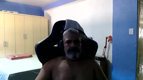 Snapshot of yourtoytoyoumaster3 chatting on 01-07-26, 03:58 yourtoytoyoumaster3 online show from 01-07-26, 03:58