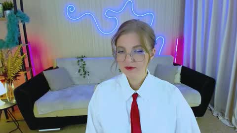 Alice online show from 10-13-25, 01:44