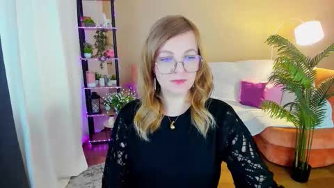 Alice online show from 10-14-25, 10:27