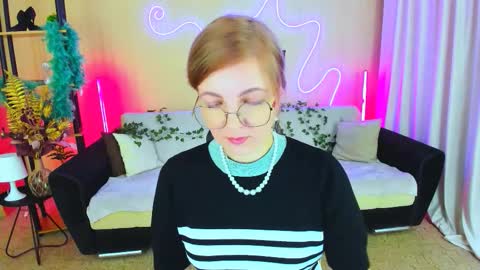 Alice online show from 11-20-25, 04:12