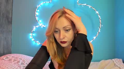 YourVenus00 -Follow my OF online show from 02-02-25, 09:02
