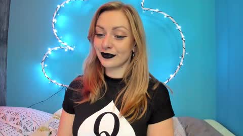 YourVenus00 -Follow my OF online show from 02-08-25, 06:33