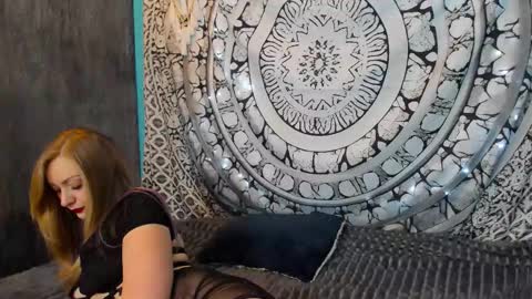 YourVenus00 -Follow my OF online show from 02-19-26, 12:56