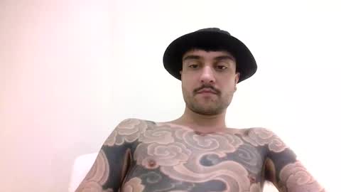 Snapshot of youthfulsexycouple1133 chatting on 06-06-26, 03:17 Asher online show from 06-06-26, 03:17