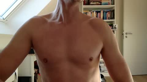 Snapshot of youvegotthis chatting on 03-08-25, 12:41 youvegotthis online show from 03-08-25, 12:41