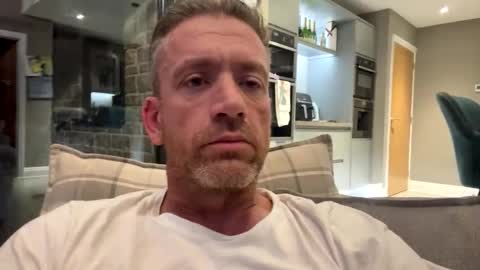 Snapshot of youwantus69 chatting on 09-18-25, 04:25 You want us 69 online show from 09-18-25, 04:25