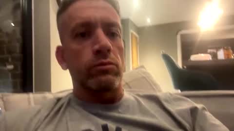 Snapshot of youwantus69 chatting on 10-28-25, 06:06 You want us 69 online show from 10-28-25, 06:06