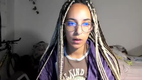 Snapshot of youwishtobeme chatting on 01-26-25, 11:50 elizabeth ju online show from 01-26-25, 11:50