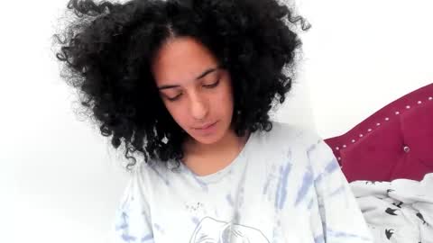 Snapshot of youwishtobeme chatting on 02-26-25, 07:27 elizabeth ju online show from 02-26-25, 07:27