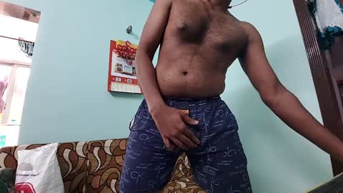 Snapshot of yoyostar chatting on 01-08-25, 05:48 Naughty Santa online show from 01-08-25, 05:48