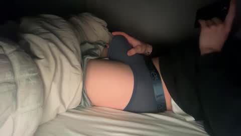 yoyoyo1080 online show from 01-06-26, 12:31