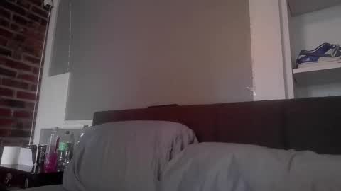 YoungPhysique05 online show from 05-12-26, 10:56