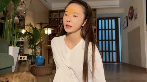 Snapshot of yuanlili chatting on 11-16-25, 03:17 lili online show from 11-16-25, 03:17