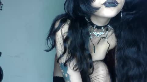 Snapshot of yue_eclipse chatting on 10-08-25, 04:10 yue_eclipse online show from 10-08-25, 04:10