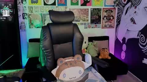 Snapshot of yuhwa chatting on 02-23-26, 10:29 rawr Anne Independent model online show from 02-23-26, 10:29