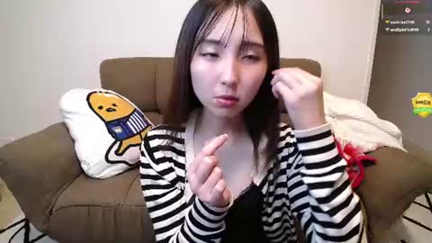 Snapshot of yui_x chatting on 07-21-26, 12:18 yui_x online show from 07-21-26, 12:18