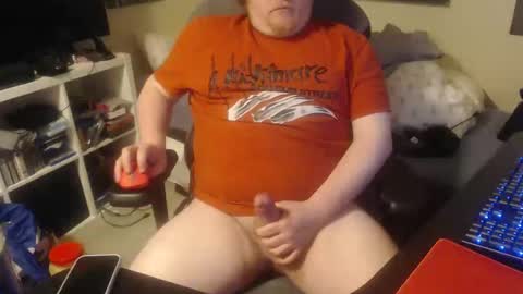 Snapshot of yuinec chatting on 01-05-25, 01:45 yuinec online show from 01-05-25, 01:45