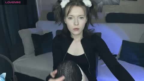 YukiShine online show from 04-27-26, 11:19