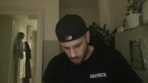 Snapshot of yul53 chatting on 09-10-25, 09:15 yul53 online show from 09-10-25, 09:15