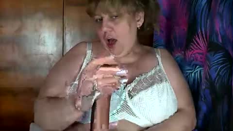 Yula online show from 10-30-25, 07:43