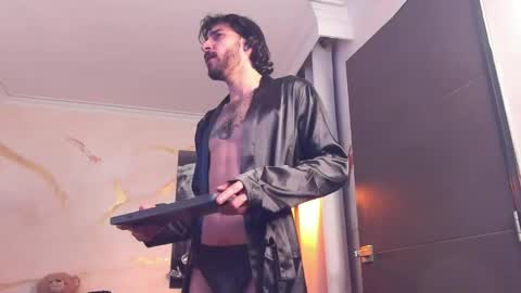 yulian 2811 online show from 05-23-26, 01:00