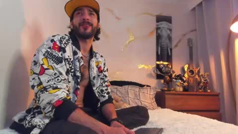 yulian 2811 online show from 05-31-26, 11:17