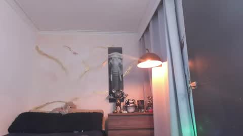 yulian 2811 online show from 07-11-26, 04:37