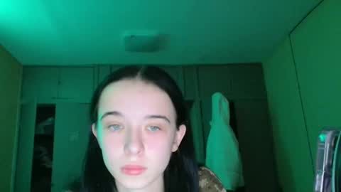 Yuliia online show from 12-05-25, 07:06