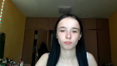 Snapshot of yuliastar chatting on 05-21-26, 09:16 Yuliia online show from 05-21-26, 09:16