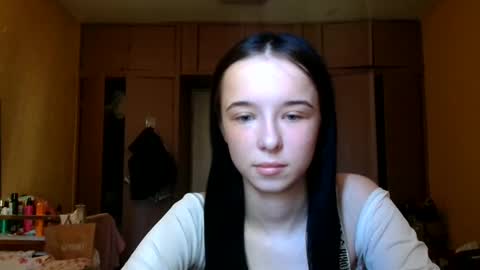 Snapshot of yuliastar chatting on 05-29-26, 05:49 Yuliia online show from 05-29-26, 05:49