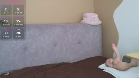 yuliethpetite online show from 04-06-26, 01:12