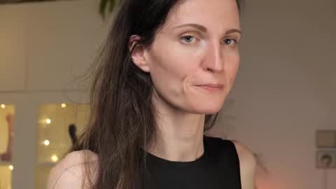 yulla dao online show from 02-16-25, 07:49