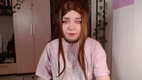 Eva online show from 12-18-25, 04:46