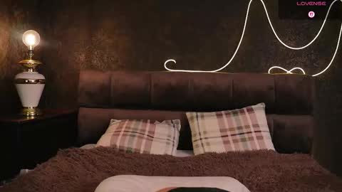 Ann online show from 10-10-25, 04:11