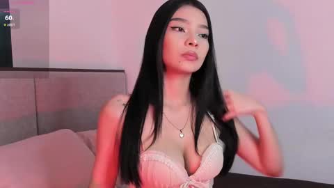 Snapshot of yumei_hot_ chatting on 10-09-25, 04:32 Yumei  online show from 10-09-25, 04:32