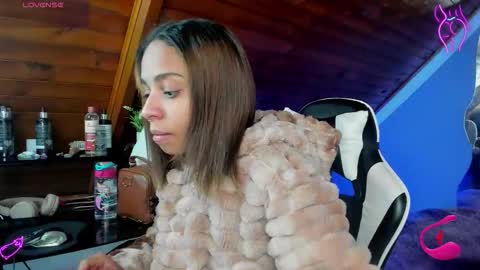 Snapshot of yumi_hanna chatting on 01-15-26, 01:10 yumi_hanna online show from 01-15-26, 01:10