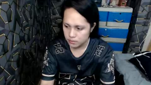 Snapshot of yumi_white chatting on 10-03-25, 11:46 yumi online show from 10-03-25, 11:46