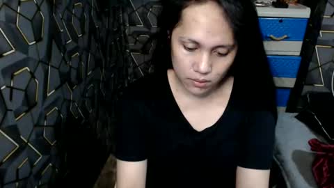 Snapshot of yumi_white chatting on 10-12-25, 02:05 yumi online show from 10-12-25, 02:05